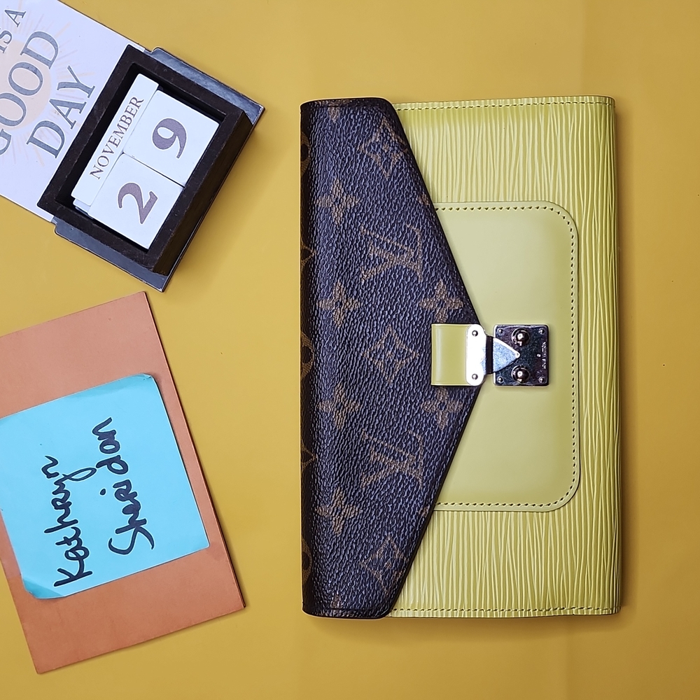 LOUIS VUITTON LV MARIE ROSE WALLET CLUTCH IN PISTACHE YELLOW GREEN COLOR